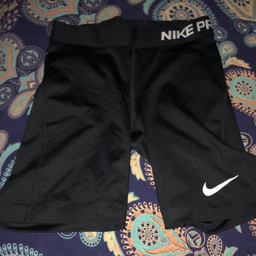 Nike Pro black biker shorts